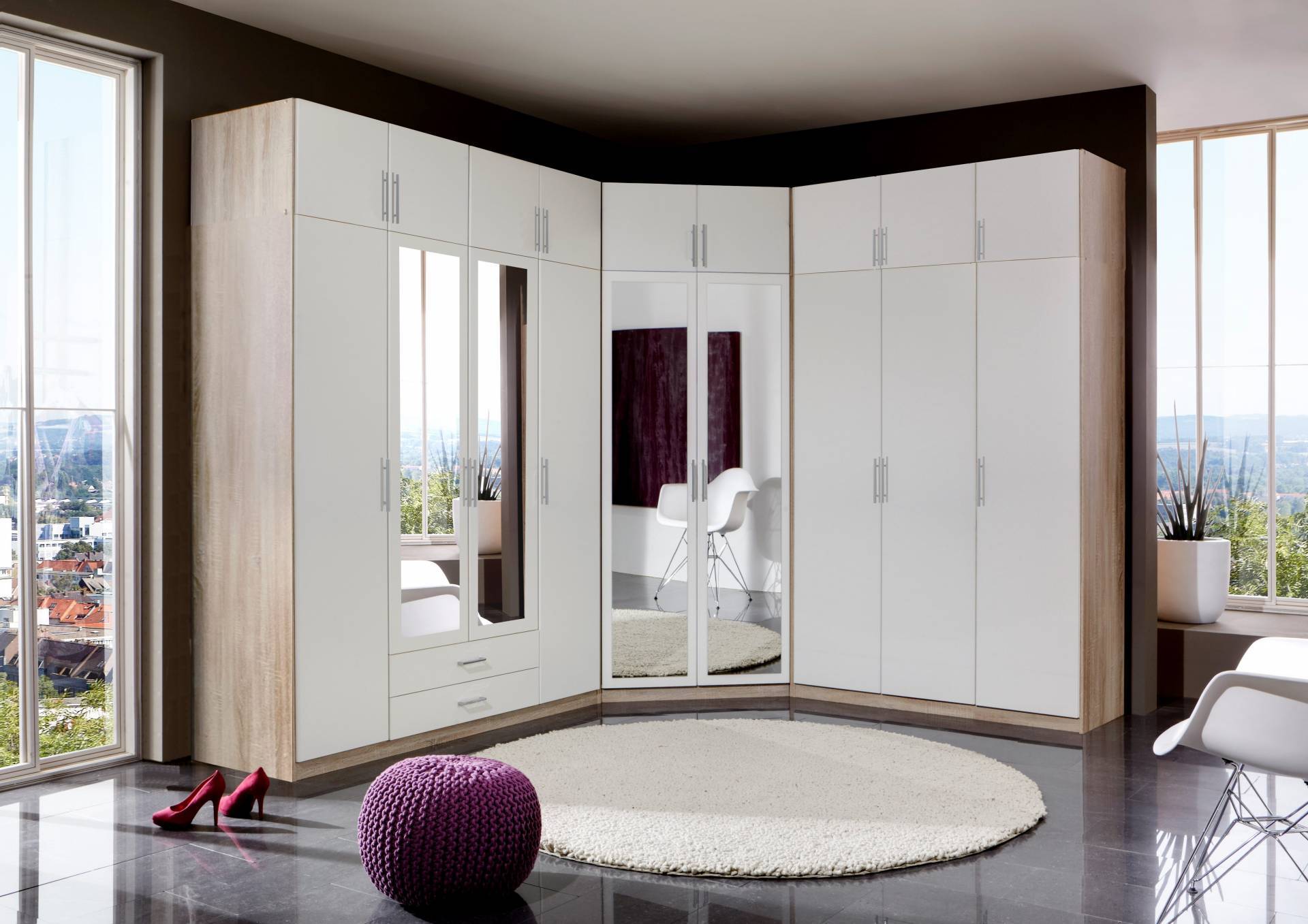 corner-wardrobes-famous-interior-designers-list-fiesta-homes-villa-garden-bren-woods-sri-heights-ssb-urban-lotus-mj-lifestyle-avershine